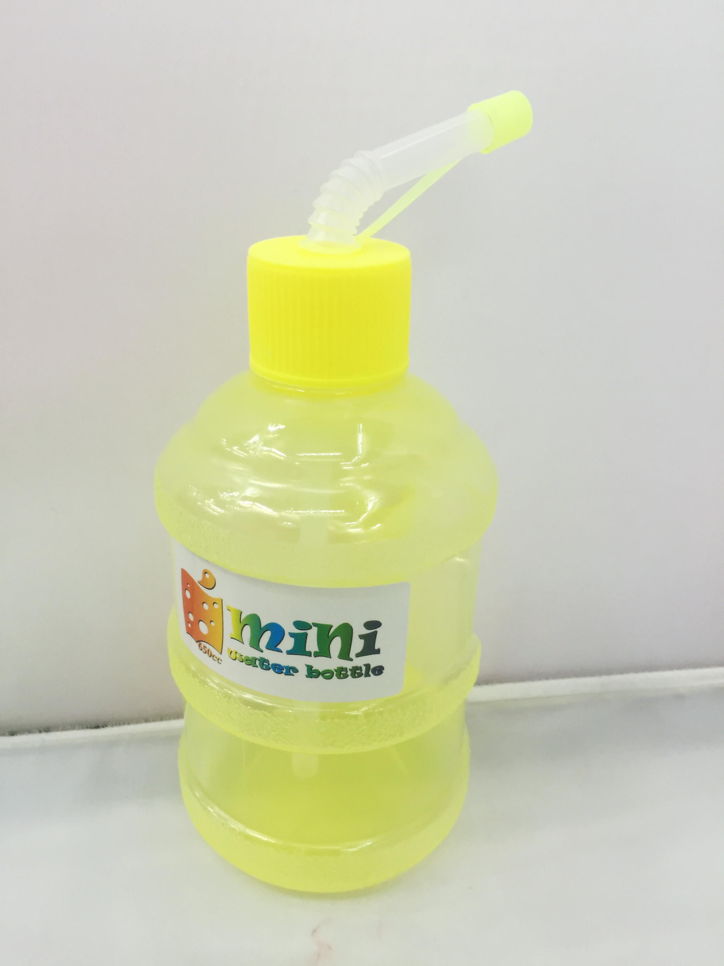 Factory direct sales of plastic water-absorbing cups, drinking cups, large-capacity water-absorbing cups 359-004 Specification image