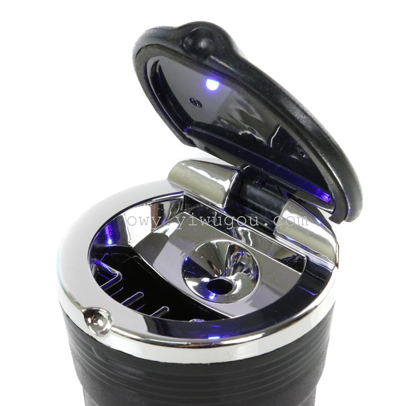 车用烟灰缸实物图