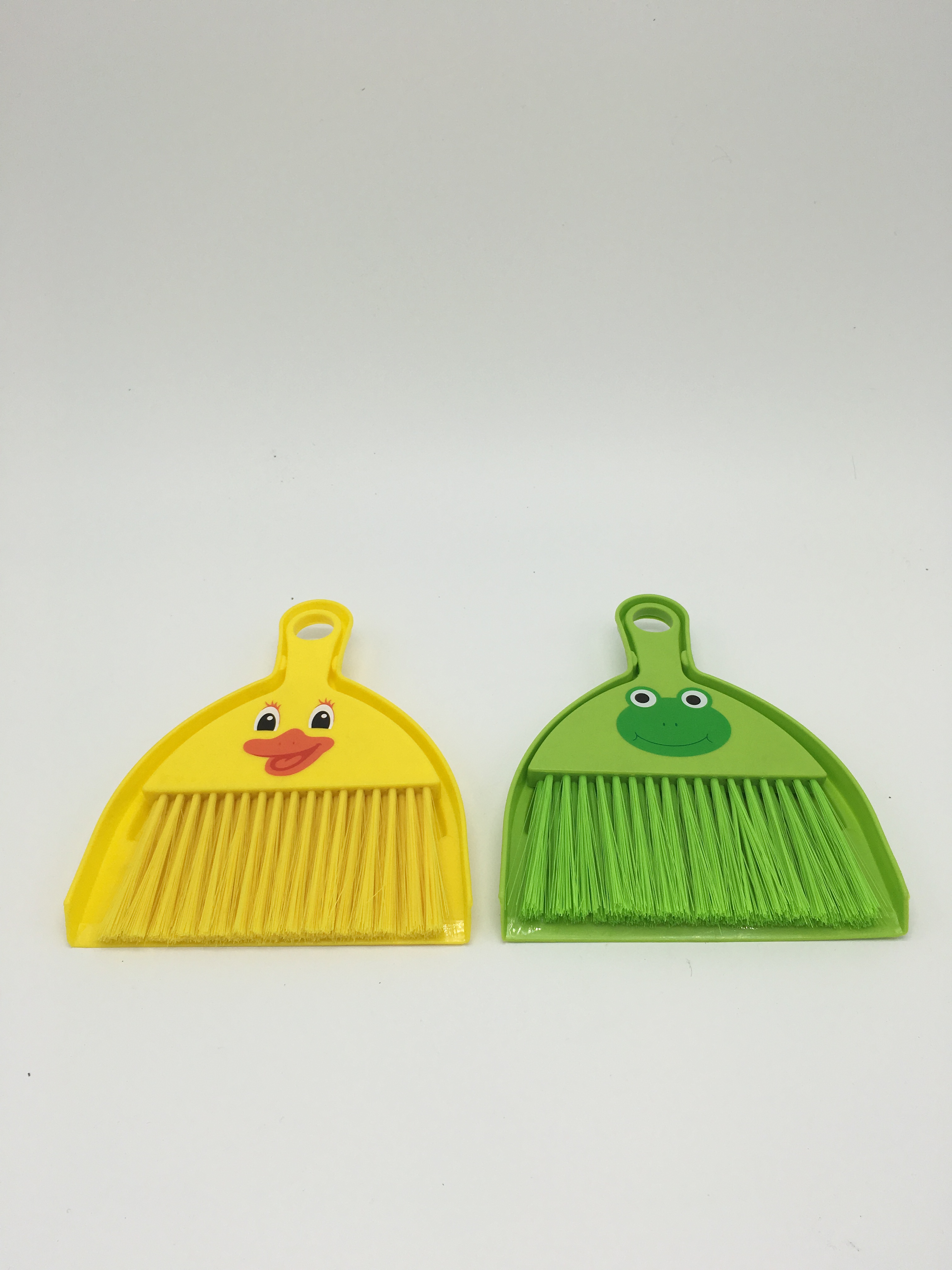 卡通迷你桌面清洁刷 键盘刷 带簸箕小扫把套装 连铲刷