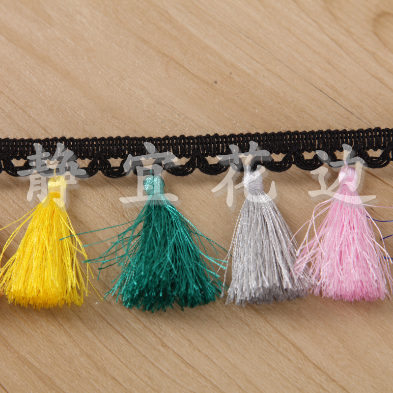 Colorful Hanging Tassel Lace Tissue Box Organizer Bag Accessories Application Scenario