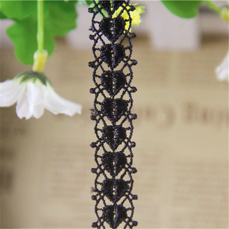 A popular diy accessory for Korean bracelets with a 1.5 cm wide lace and a black series of hollowed-out hearts Specification image