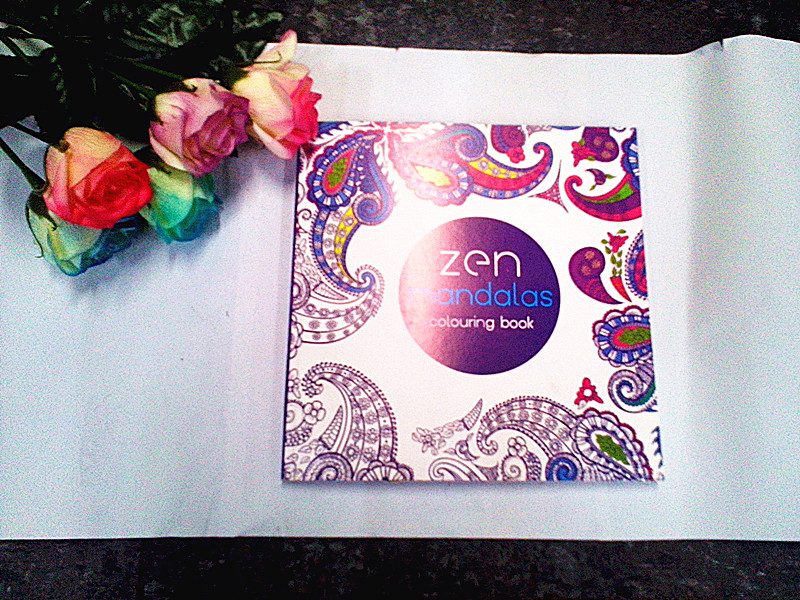 曼陀罗秘密花园原版填色本 涂色本 减压利器火爆产品产品图