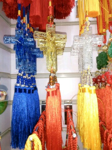 زجاج الصليب