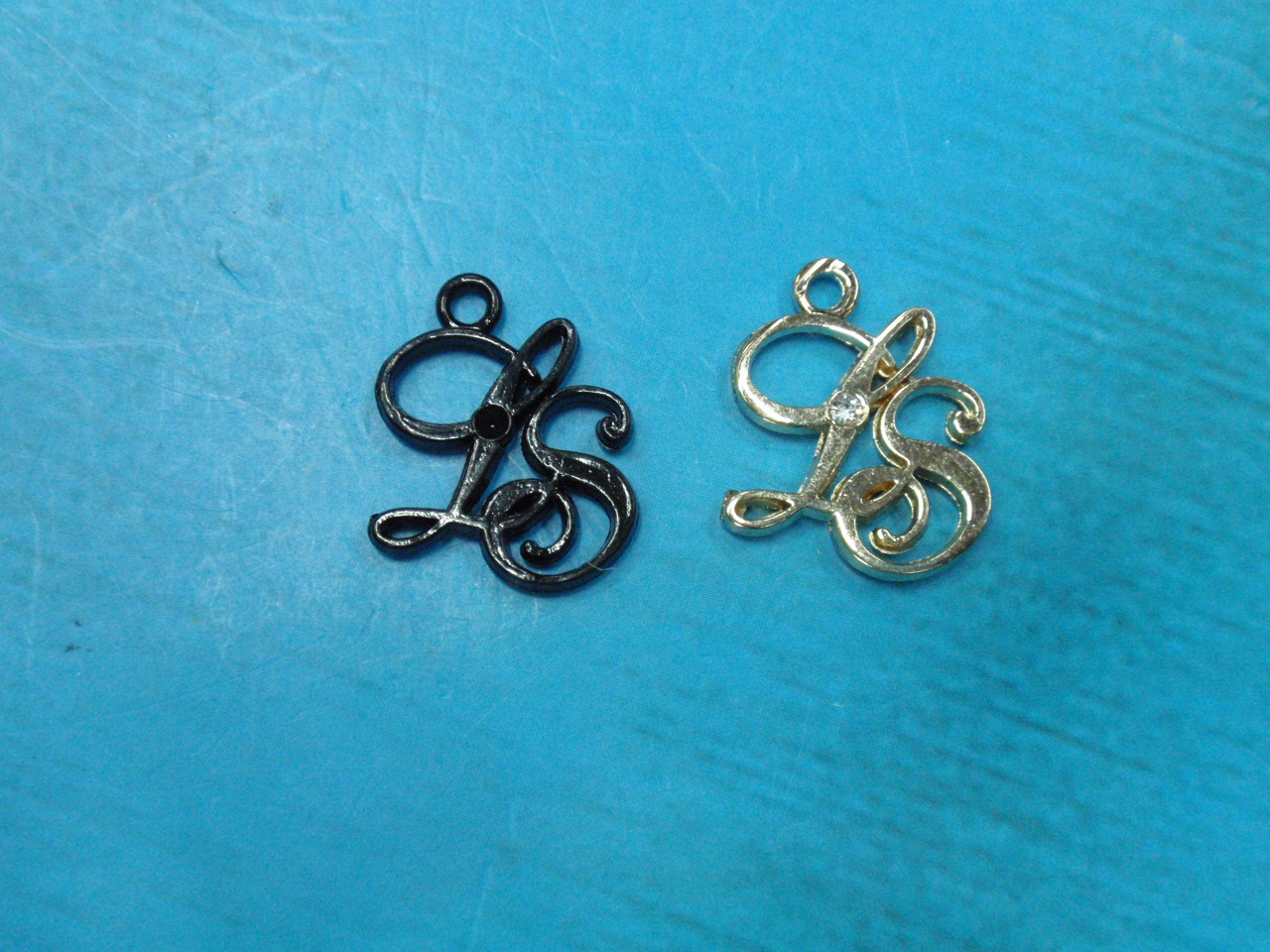 Manufacturers Direct Logo Sign Drawing Trademark Zinc Alloy Clothing Bags Accessories Buttons Clothing Accessories
