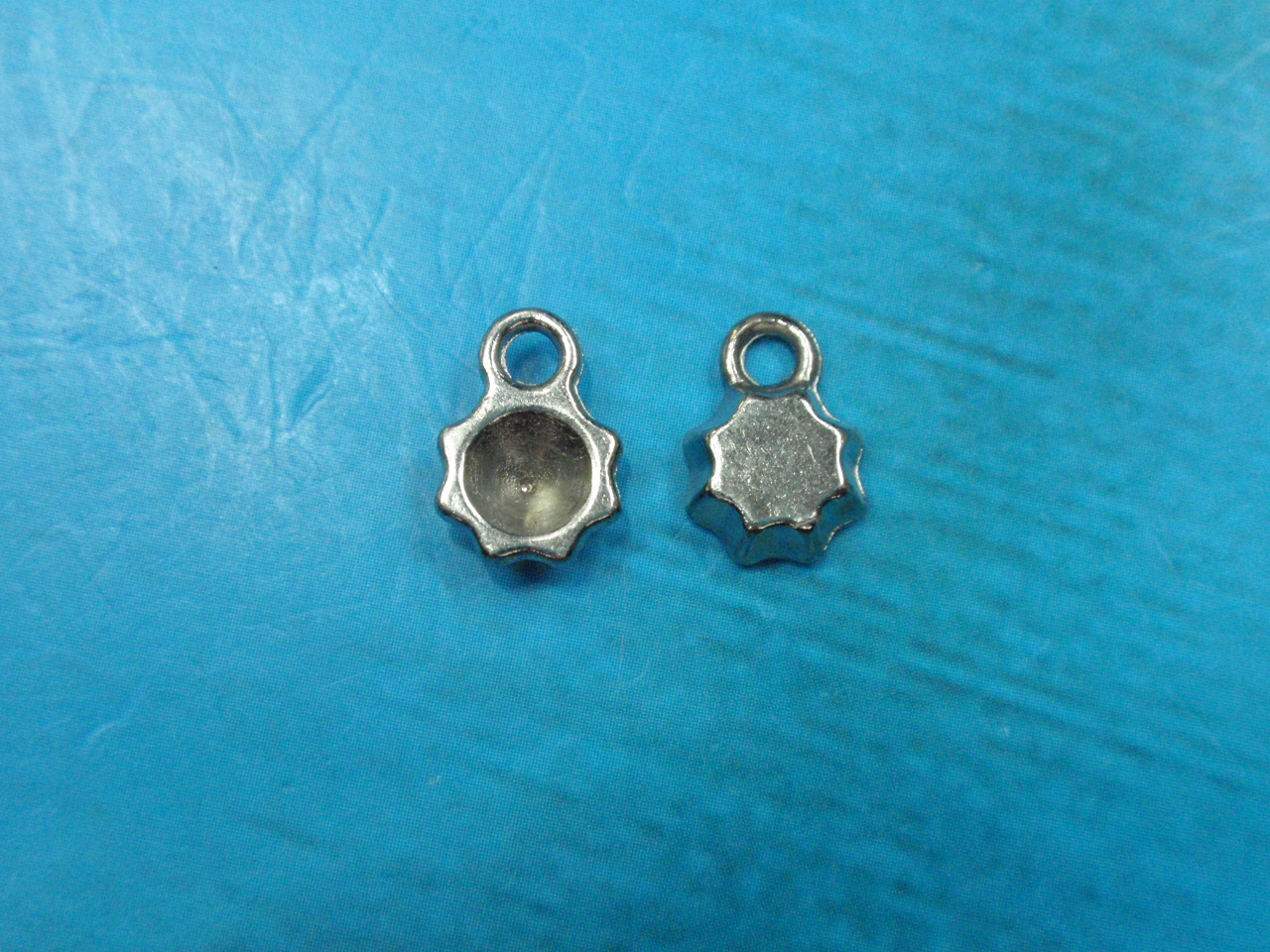 Manufacturers Direct Logo Sign Drawing Trademark Zinc Alloy Clothing Bags Accessories Buttons Clothing Accessories Specification drawing