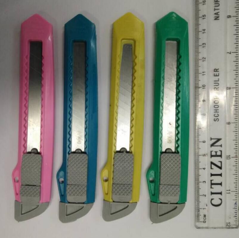 Scissors, scissors, utility knives, woodworking knives, paper cutting knives, 803 utility knives, blades full figure