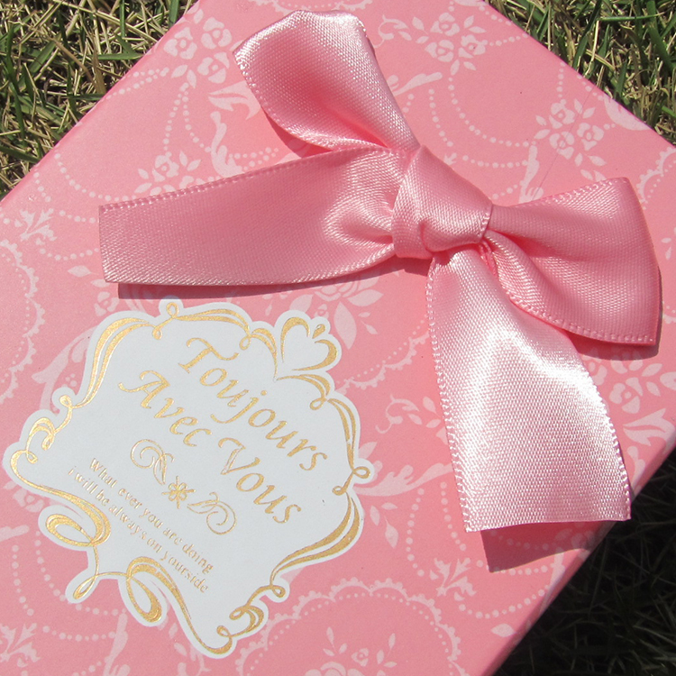 2016新款欧式花纹6格巧克力盒包装盒糖果盒纸盒蝴蝶结礼品盒细节图