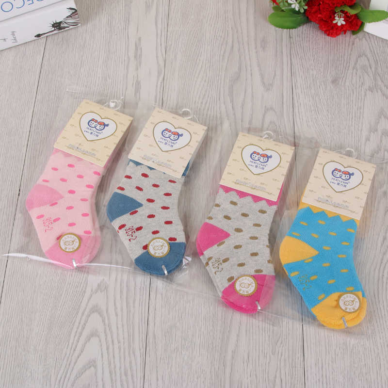 Otoño invierno calcetines de lana engrosada para hombres y mujeres niños calcetines de algodón caliente al por mayor Specification image