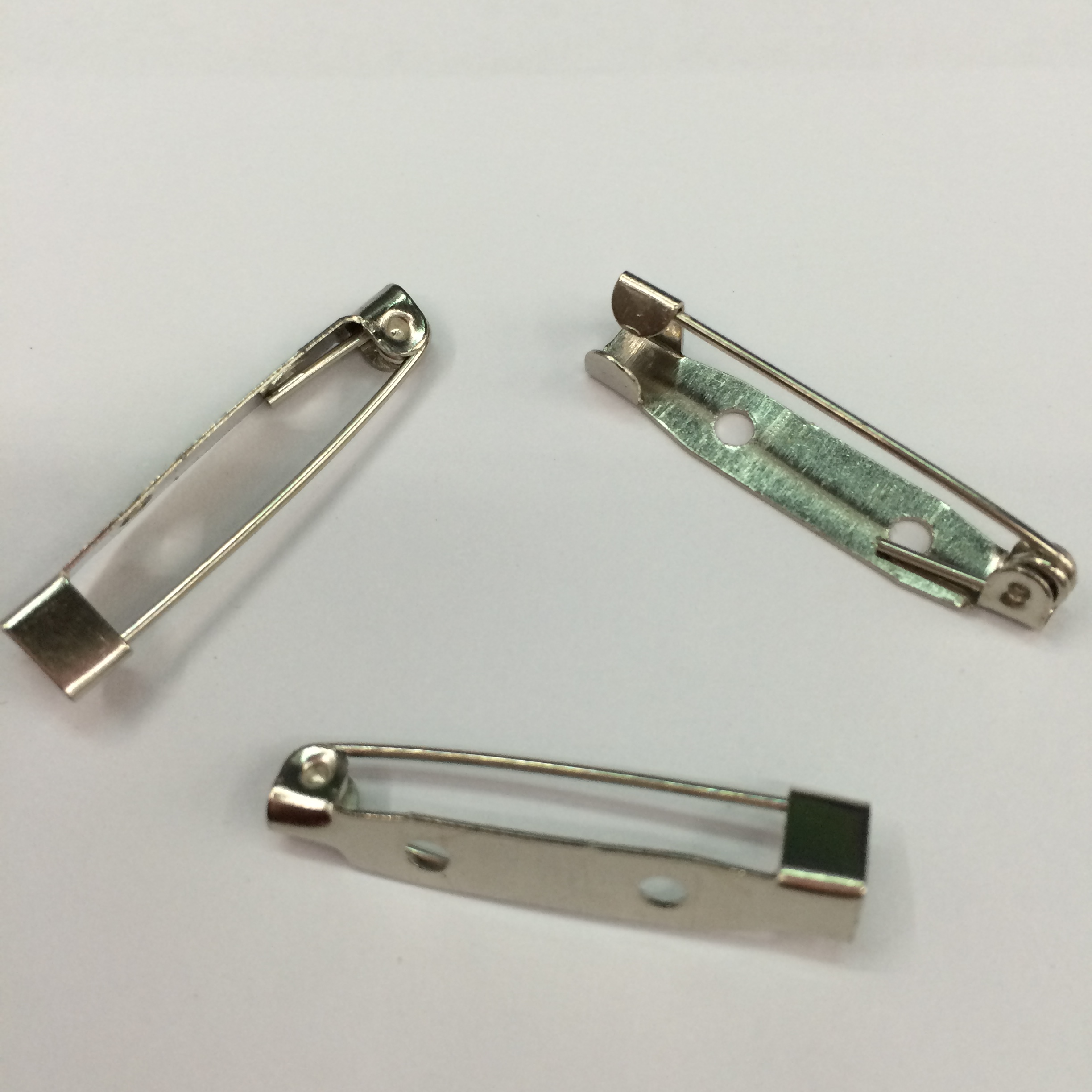 Manufacturers direct insurance pin gourd chest plate hanging pin brooch clothing accessories