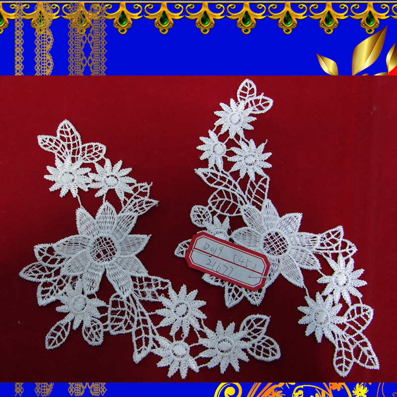 Factory direct sales of exquisite and fashionable paired leggings with polyester embroidered lace details Picture