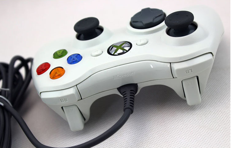 XBOX360 wired controller and 360 wireless controller Application Scenario