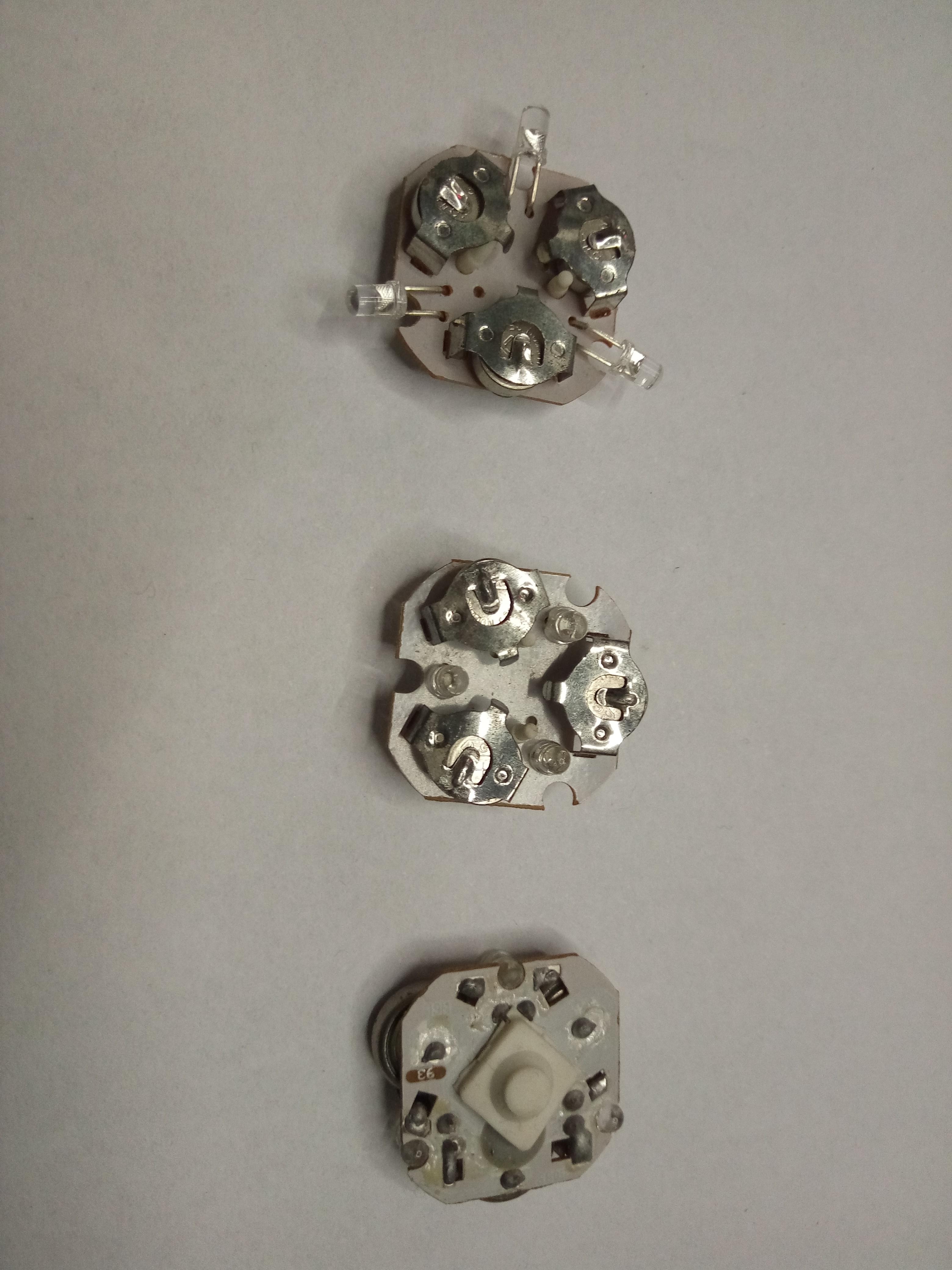 快闪慢闪三灯三功能红蓝绿奶嘴片