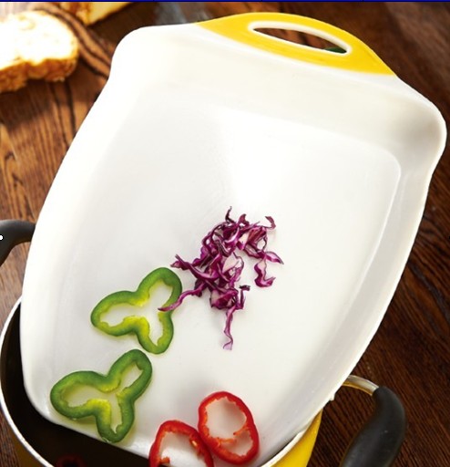 A12-1 Non-slip plastic cutting board two-color PP antibacterial plastic cutting board
