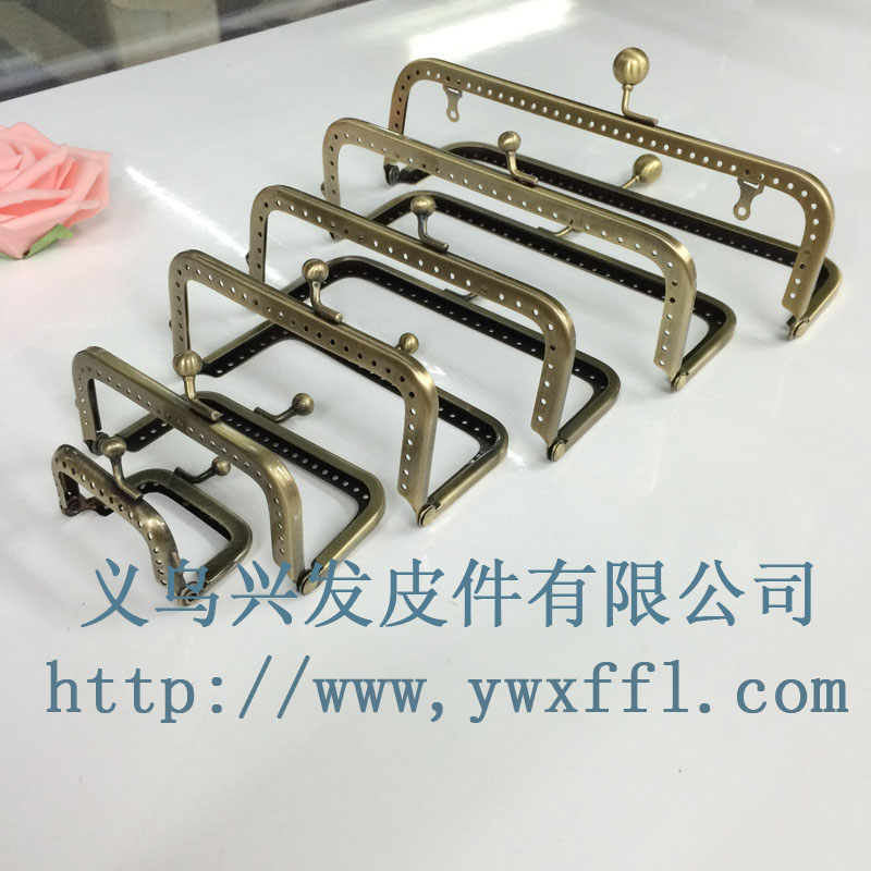 【扬程五金】18.5cm方针孔双吊耳，青古扫