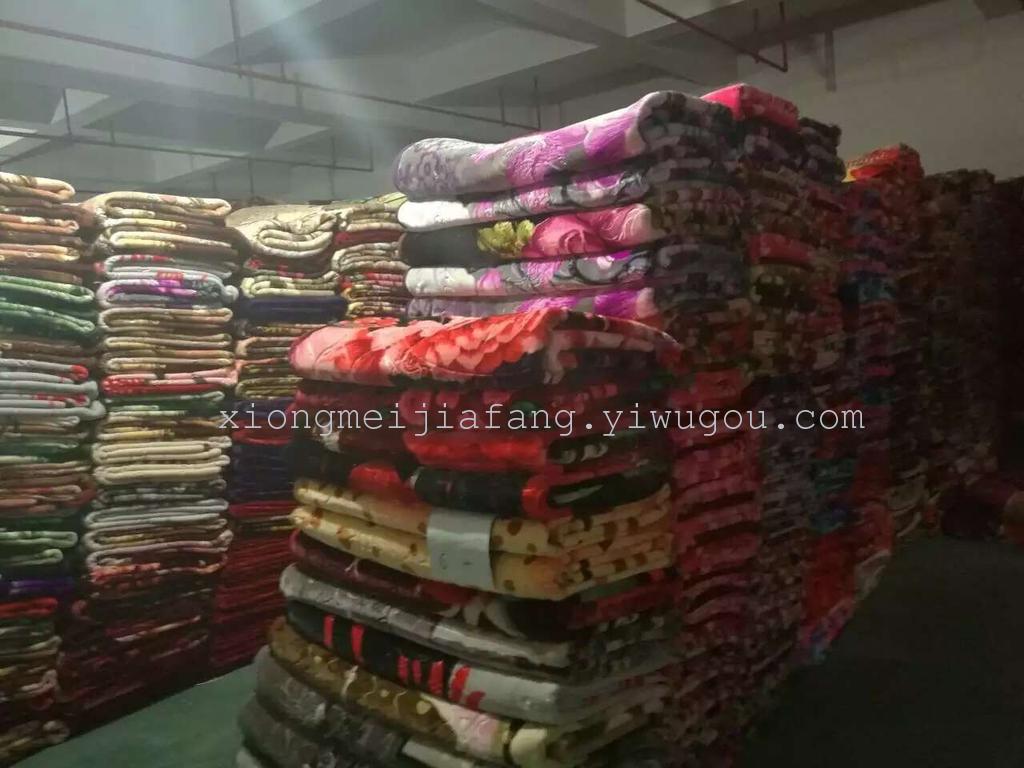 Raschel Blankets In Stock, A Lot Of Stock Processing, A Large Quantity Is Preferred details Picture