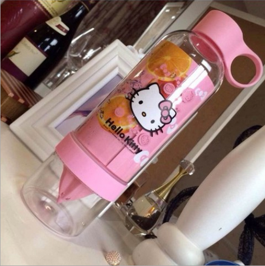 Hellokitty mickey cup hellokitty juice cup lovely lemonade cup juicing cup hair