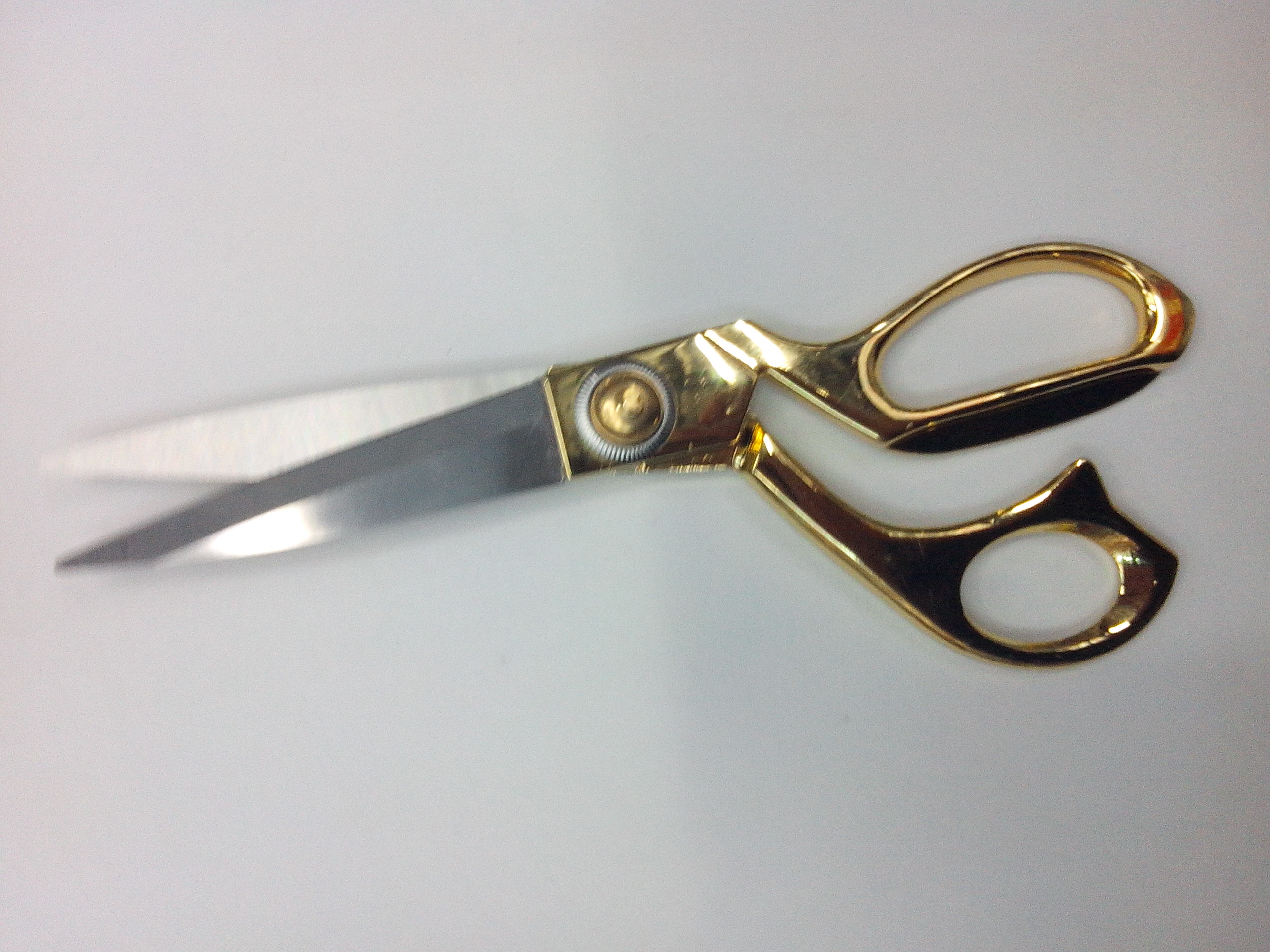 Scissors, scissors, tailor scissors, office and study supplies, student scissors, tailor scissors, stationery supplies, lace scissors Application Scenario