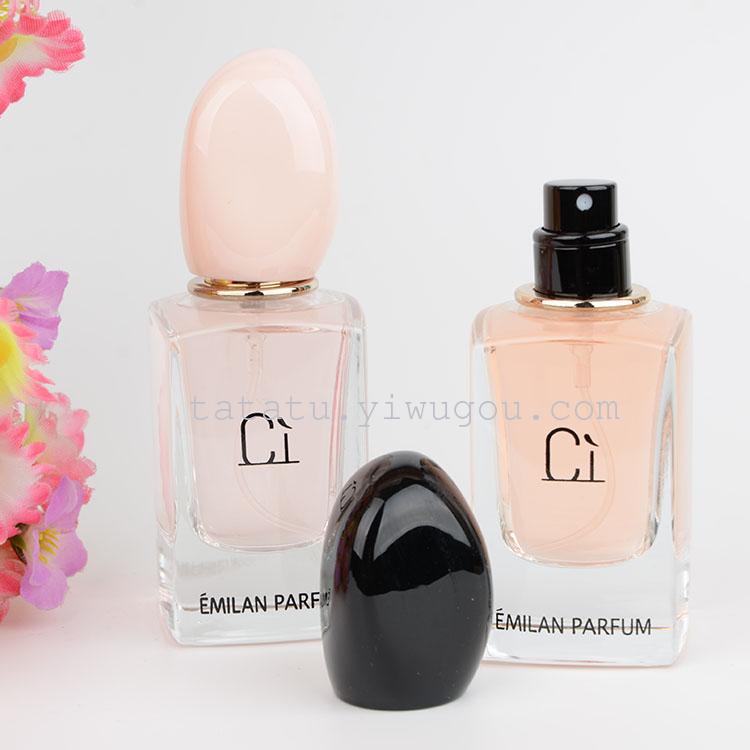 女士香水实物图