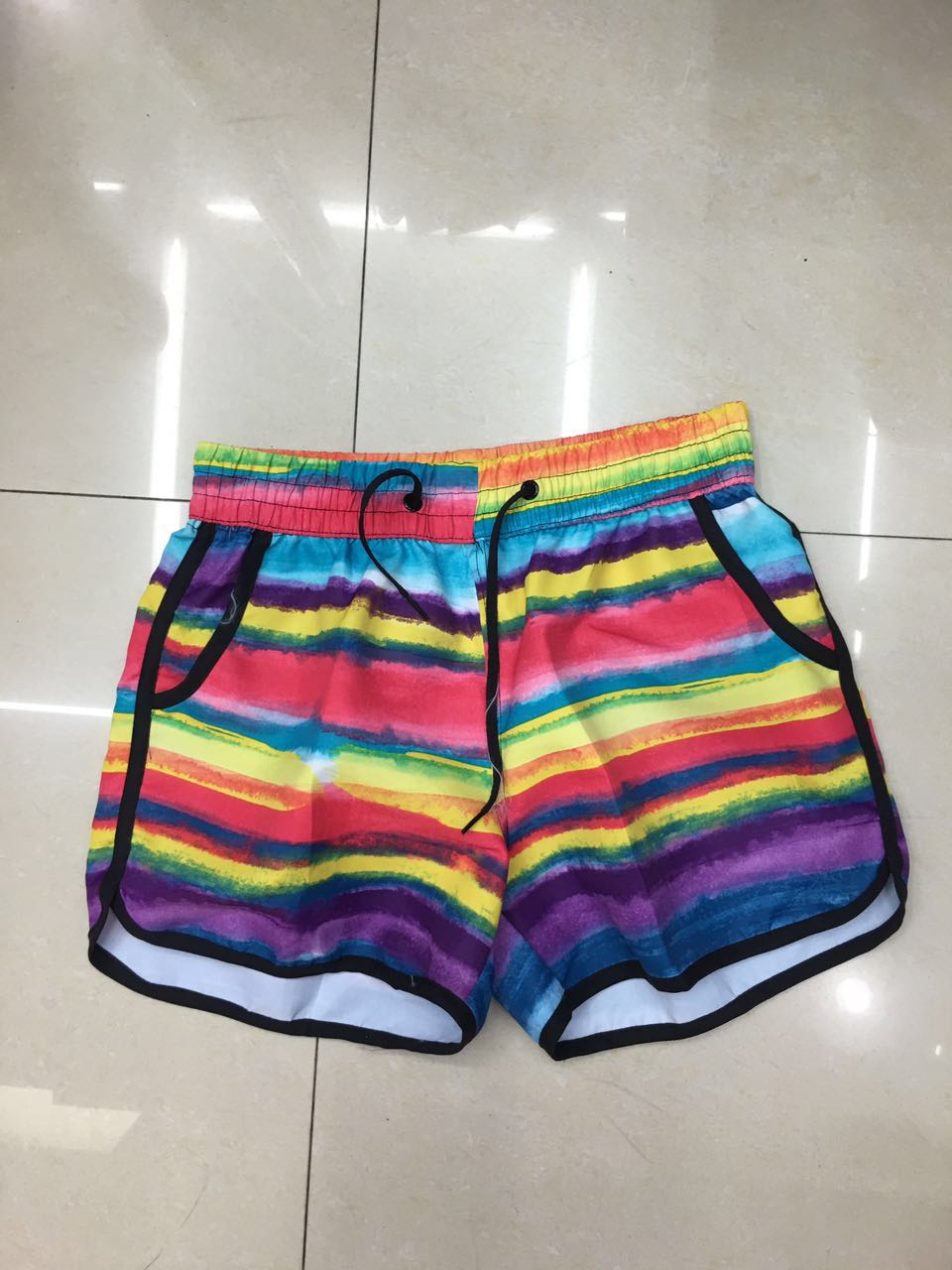 Girly Beach Pants Boxers Application Scenario