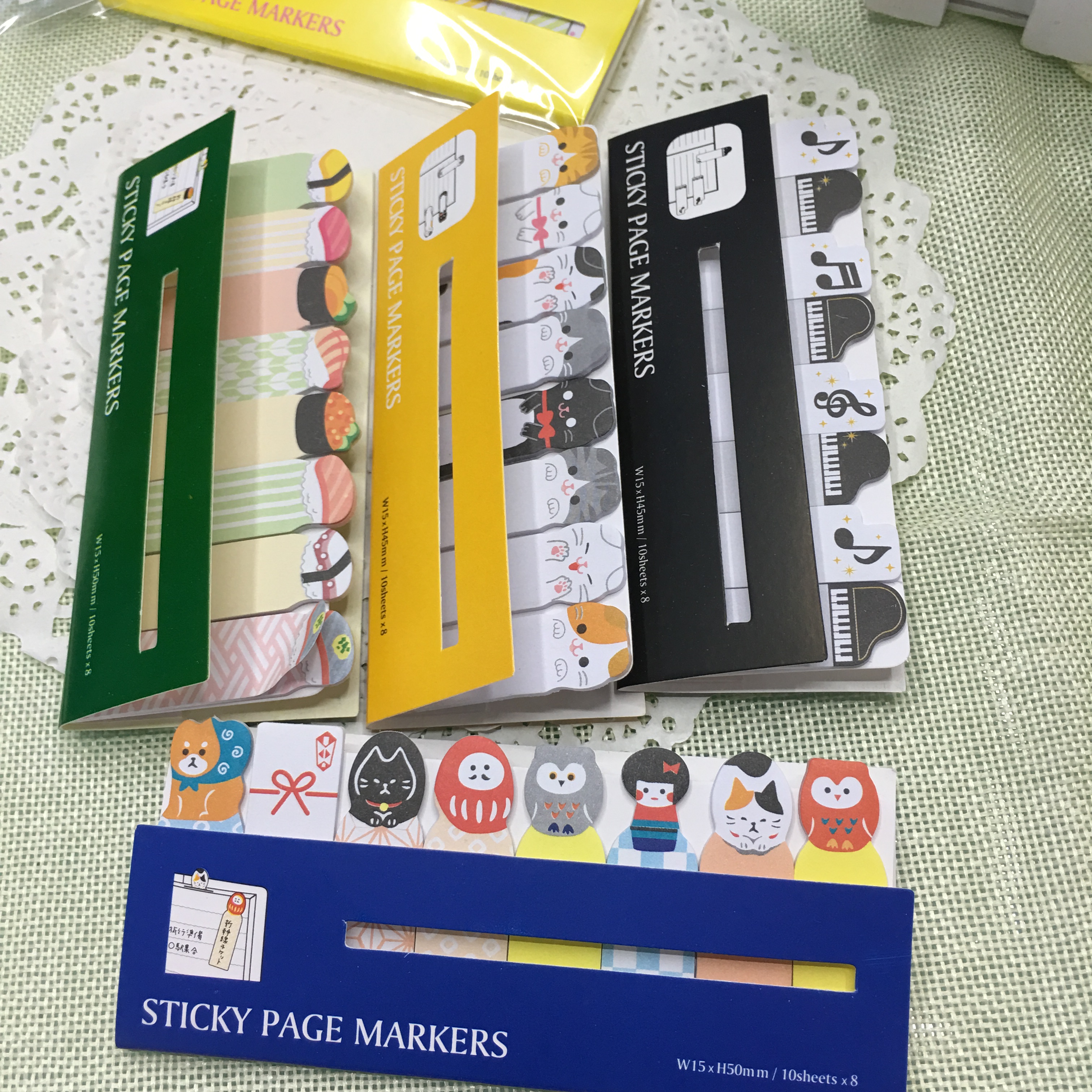 Wanbang wb-1868 cartoon-shaped sticky note with 100 pages Application Scenario