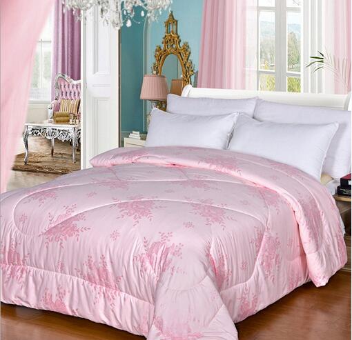 Bedding: Silk Quilt Exhibition and Sale Gift - Silk quilt Application Scenario