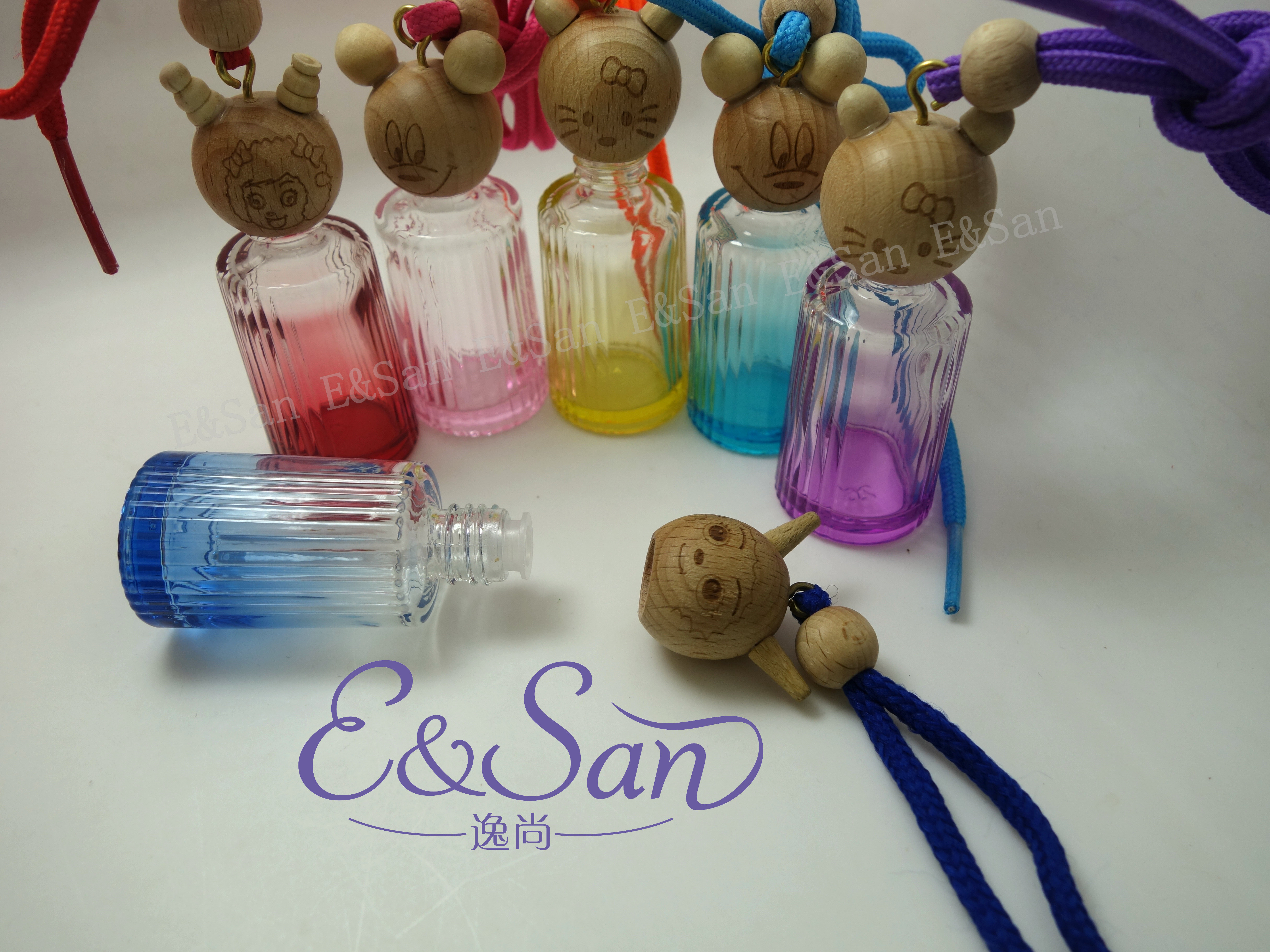 MK37-15ML卡通汽车内饰装饰用品玻璃香水挂件挂饰