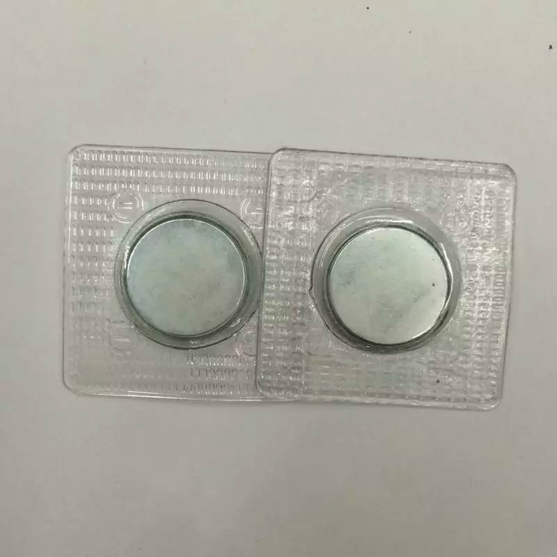厂家直销 磁铁 磁钢 圆片磁铁 pvc磁扣 服装辅料磁铁产品图