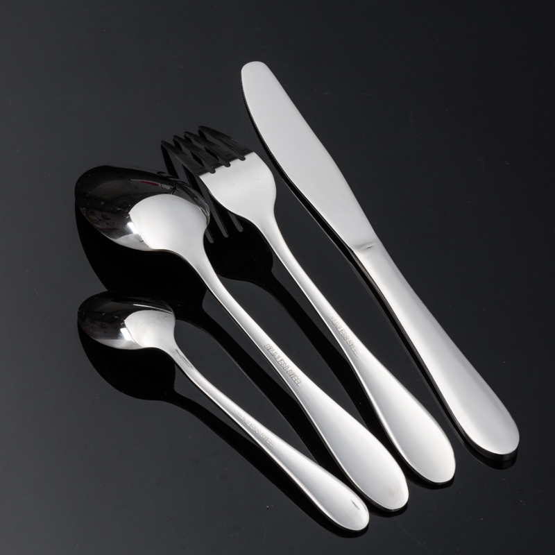 A set of three pieces of smooth steak Western-style knife, fork and spoon, and a gift set of four pieces of thickened stainless steel knife, fork and spoon details Picture