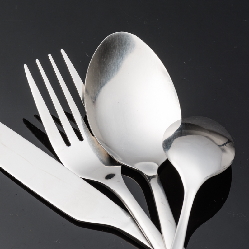 A high-end stainless steel thickened knife, fork and spoon set for smooth steak Western cuisine as a gift Specification image