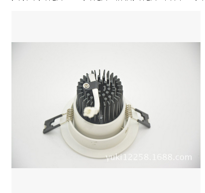 مصابيح "سكاي بول" و "سكايب" جديدة Specification image