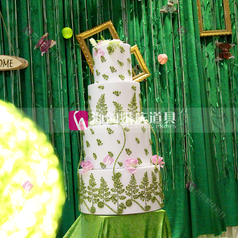 Wholesale of new wedding props, wedding ornaments and supplies, multi-layer high-fidelity foam, four-layer forest cake details Picture
