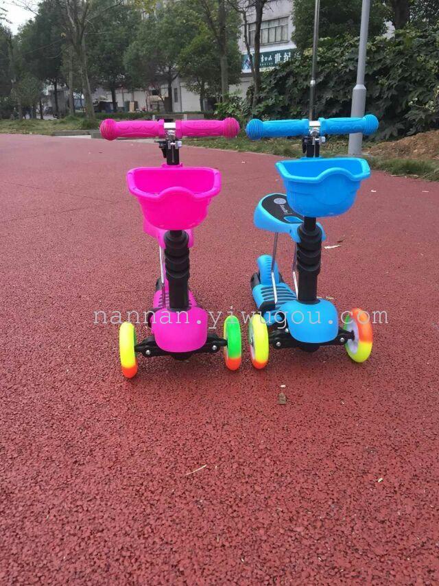 Three in one Caterpillar five in one rice High Children meter high Flash wheel 3-10 scooter three wheel four wheel roller swing walker details Picture