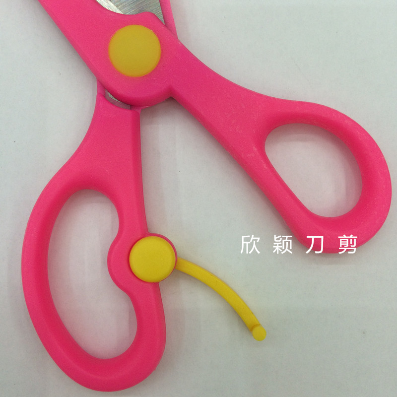 Student Scissors Paper-Cutting Scissors Craft Scissors Scissors Application Scenario