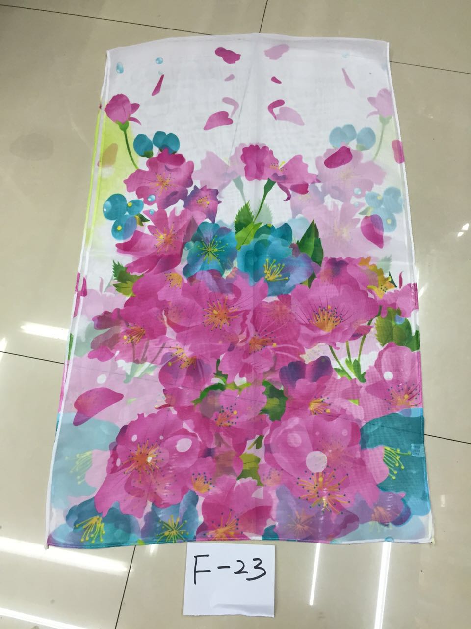 Graceful Peony Chinese Painting Printed Long Towel Application Scenario