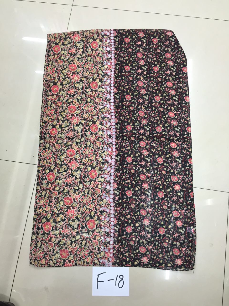 Leopard Print Chiffon Scarf Application Scenario