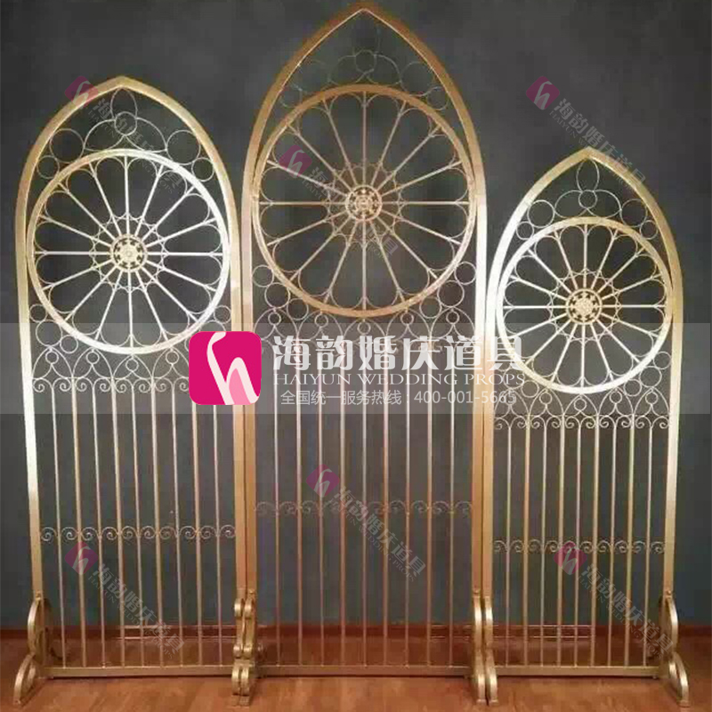 Yiwu Haiyun Wedding's new products include European-style background decoration doors, wedding props, wedding supplies and screens details Picture