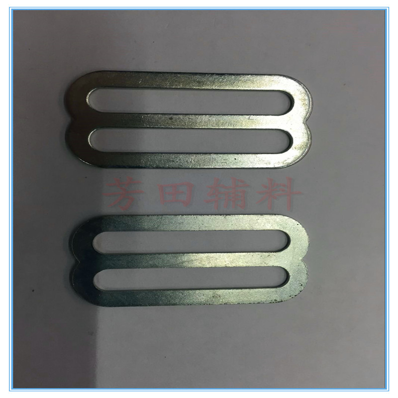 أزرار حديدية ثلاثية الفص بثمانية أحرف باللون الأبيض 38mm Specification image