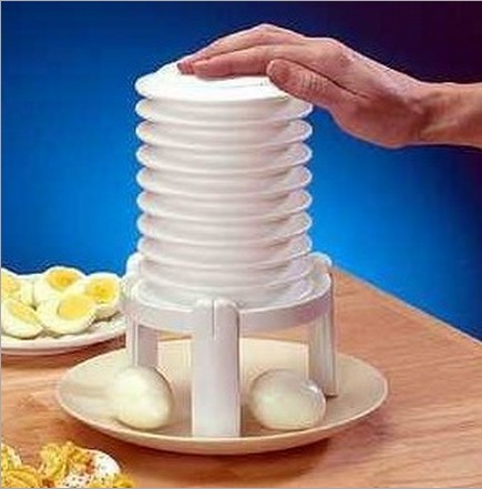 EggStractor is an essential tool for making sushi dishes