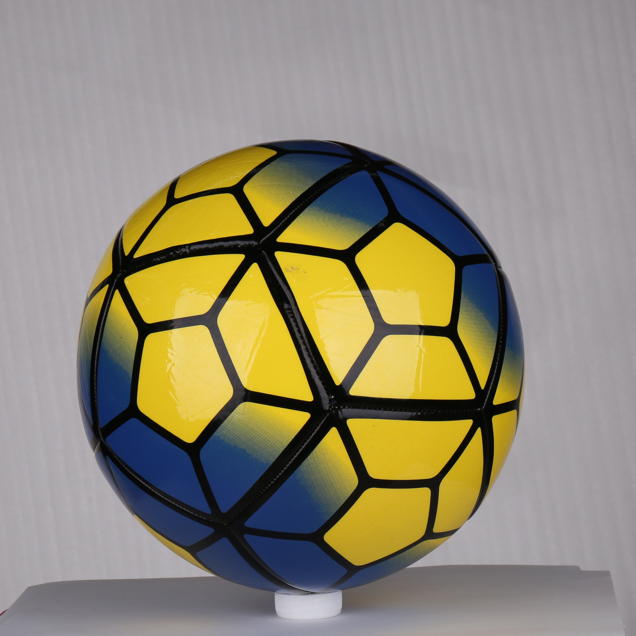 PU 材质5号机缝足球 橡胶胆 标准比赛训练运动足球批发