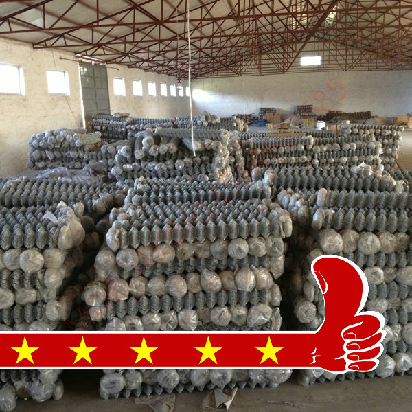 Galvanized hook mesh PVC diamond mesh stadium fence