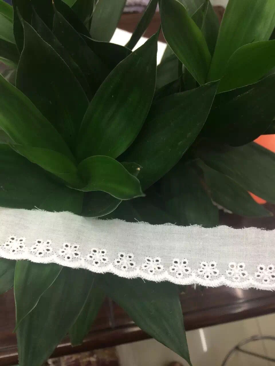 In stock: lace, water-soluble lace, mesh fabric, lace, cotton fabric, cotton thread, lace, TC mesh fabric, embroidered lace, clothing accessories Specification image