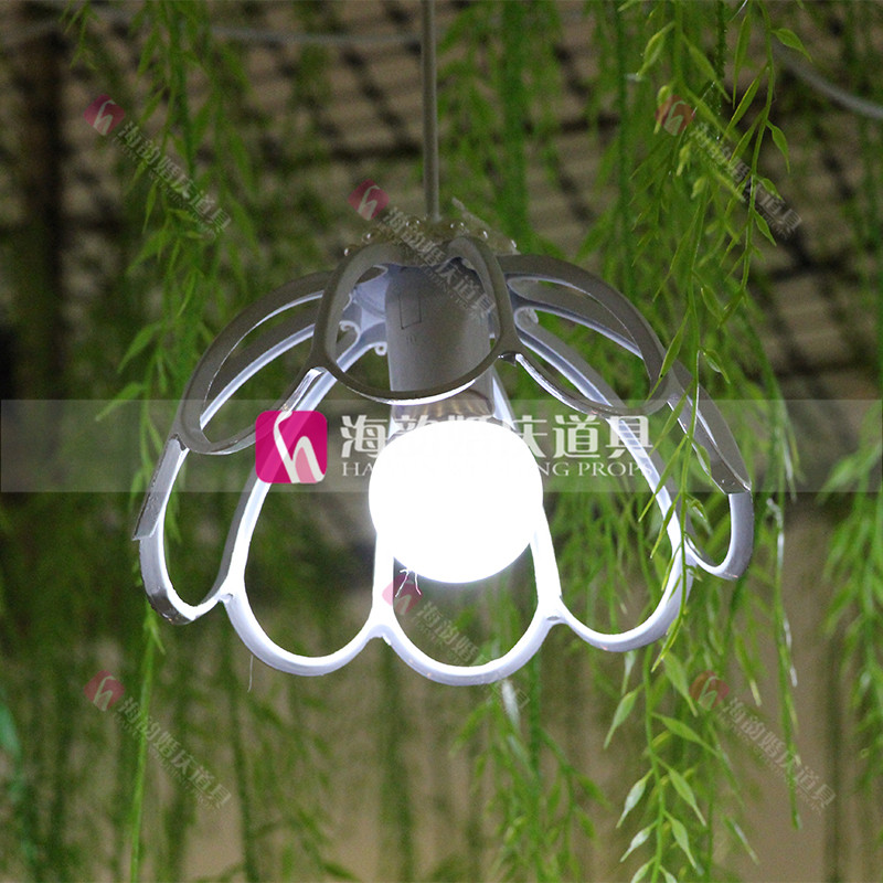 Haiyun wedding props, wedding decoration and arrangement, 10 chandeliers No. 8 are set up in the welcome area Specification image