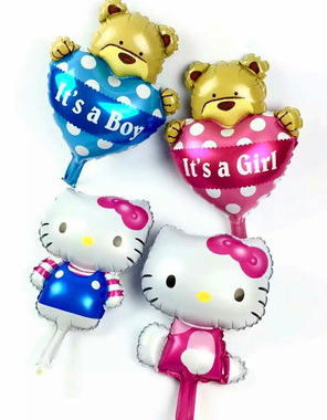 وفي يوم الزفاف، أقيم احتفال بالمناطيد ذات الأغشية المصنوعة من الألومنيوم details Picture
