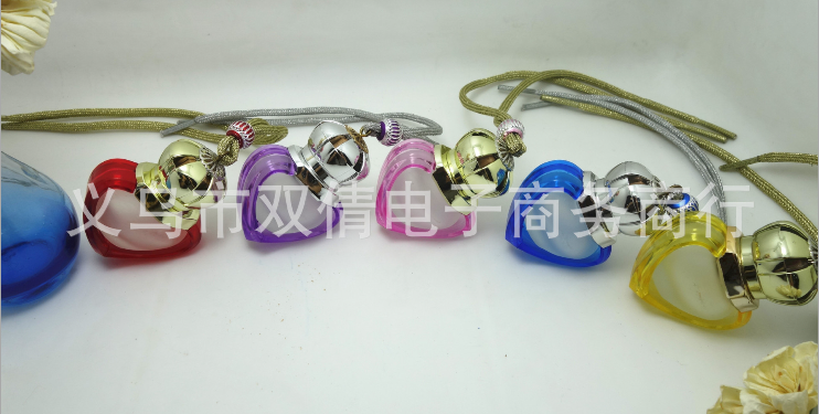 批发FMS013-6ML海洋之心精品汽车挂件香水玻璃蒙砂瓶