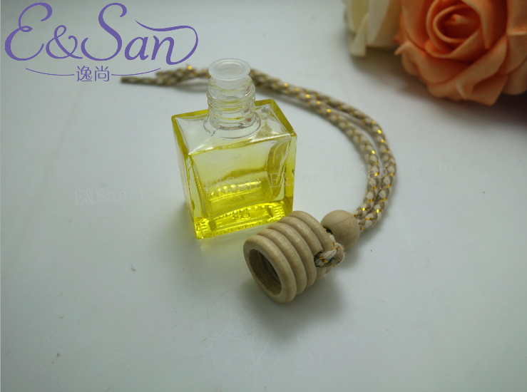 FM31-10ML汽车内饰装饰用品汽车玻璃香水挂饰汽车用品细节图