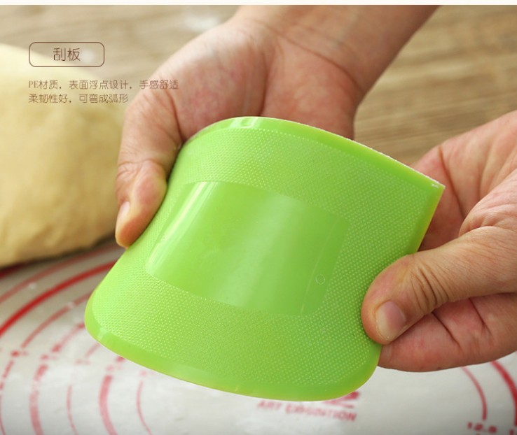 TV New fancy shopping product PP Soft Scraper Cake Cream Scraper offers a wide range of cake scrapers