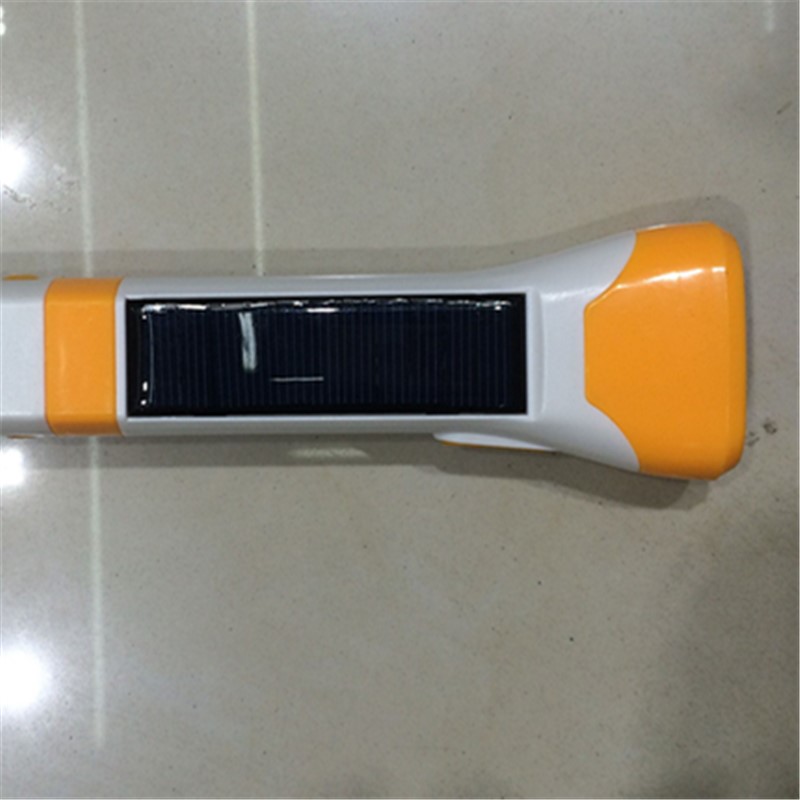CY789A manufacturer is promoting the wholesale of a new type of detachable flashlight rechargeable mosquito swatter for home use Specification image