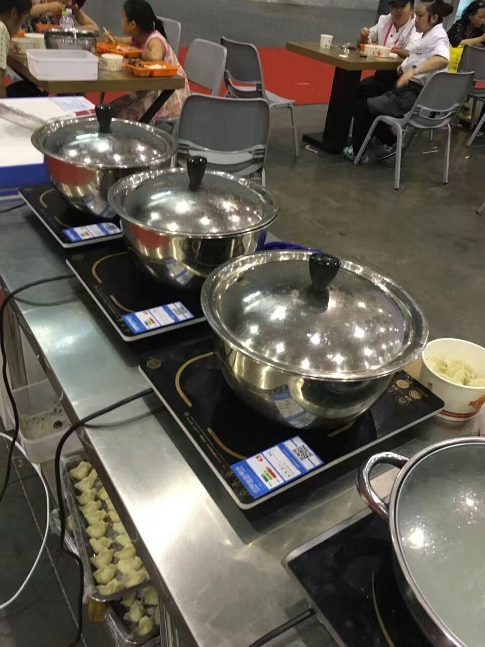 不锈钢盖碗，不锈钢油盆，带盖油盆