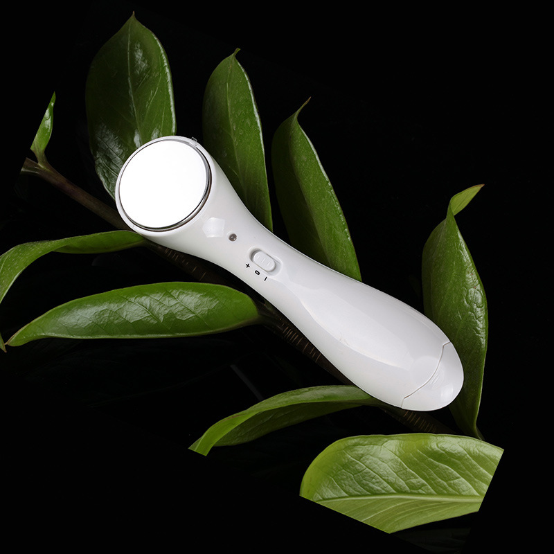 Iontophoresis instrument Electronic beauty instrument Home cleanser Facial massager Facial cleanser detox Extractor