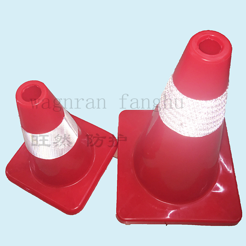 橡胶路锥PVC 反光路锥 路障锥 反光锥产品图